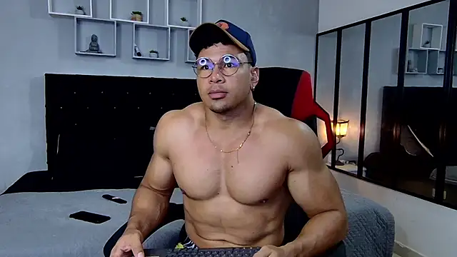 tyler hank01 online show from March 18, 2025, 12:30 am