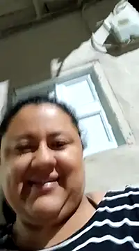 Snapshot of Monseratte21 chatting on February 22, 2025, 12:49 am Monseratte21 online show from February 22, 2025, 12:49 am