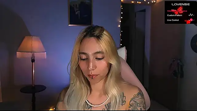 Saucy Jenn online show from February 2, 2025, 1:55 am