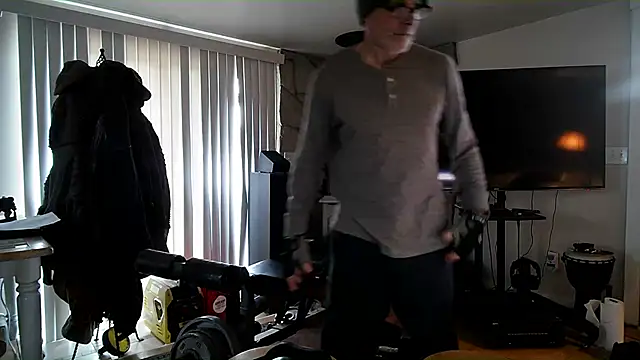 MoonDancer online show from February 7, 2025, 6:24 pm