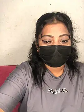  Cute ariana  online show from January 11, 2026, 7:10 pm