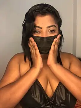  Cute ariana  online show from September 21, 2025, 7:13 am