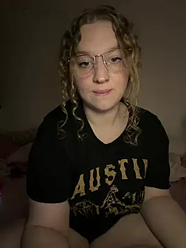 EmmieRae online show from February 28, 2026, 2:44 am