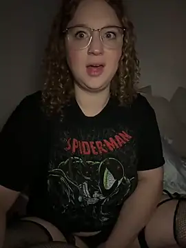 EmmieRae online show from September 19, 2025, 4:16 am