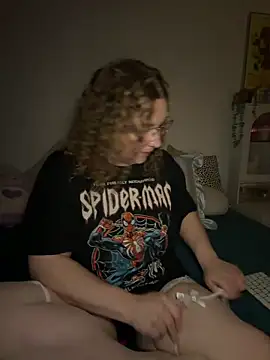 EmmieRae online show from October 28, 2025, 4:24 am