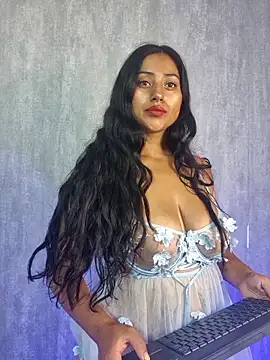 Valentinne z online show from September 12, 2025, 5:29 am