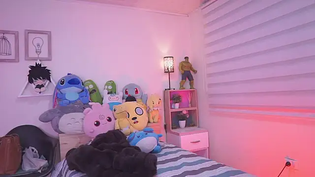 Kyomi chang online show from September 9, 2025, 1:31 pm