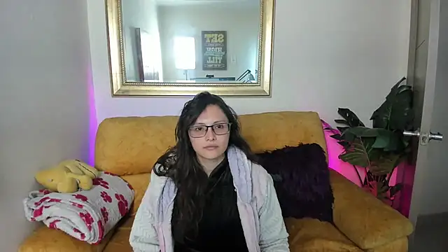 Snapshot of Kyomi_chang chatting on July 25, 2026, 12:22 pm Kyomi chang online show from July 25, 2026, 12:22 pm