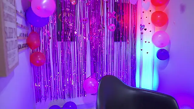 Kyomi chang online show from September 24, 2025, 1:17 pm