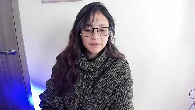 Snapshot of Kyomi_chang chatting on July 6, 2026, 1:07 pm Kyomi chang online show from July 6, 2026, 1:07 pm