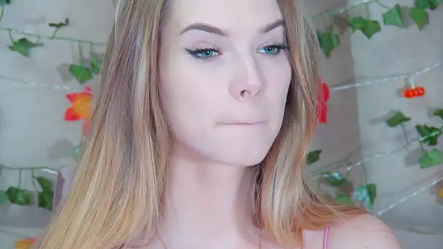 GentleRossi online show from October 12, 2025, 9:38 pm