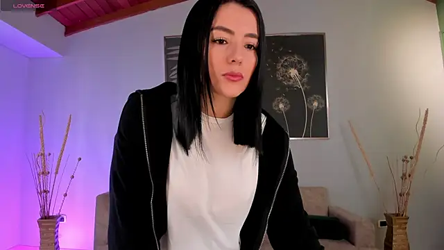 JennaOlsonX online show from November 17, 2025, 11:47 am