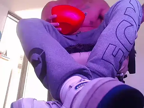 xxxtreme master7 online show from November 20, 2025, 1:01 pm