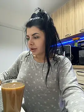 Scarlett-Dream online show from October 15, 2025, 5:17 am