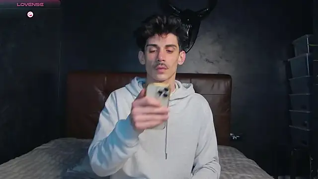 DanielCrush1 online show from March 22, 2026, 11:23 am