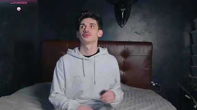 DanielCrush1 online show from March 20, 2026, 3:46 pm