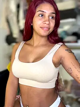 stormyy  online show from September 18, 2025, 10:35 pm