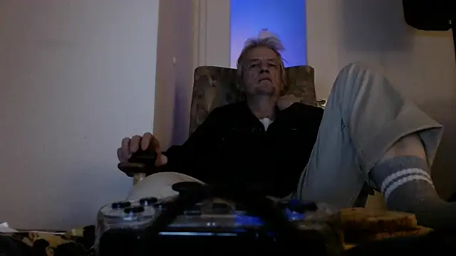 Cordt27 online show from September 25, 2025, 6:25 pm