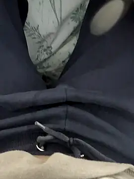 Elixire1 online show from December 20, 2024, 7:28 pm