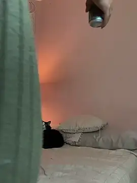 GabriSaenz online show from December 15, 2024, 2:41 am