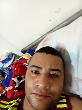 EISONREINA11 online show from September 21, 2025, 10:15 pm