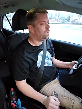 Trucker Hunter online show from January 22, 2025, 7:25 am