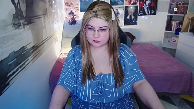 Snapshot of SelenaMars chatting on February 15, 2026, 7:02 pm SelenaMars online show from February 15, 2026, 7:02 pm