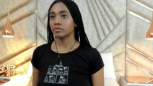 AgataRinaldi online show from October 6, 2025, 4:46 am