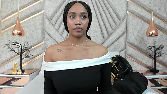 AgataRinaldi online show from February 12, 2026, 11:37 pm