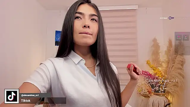 Alexandra ra online show from November 22, 2025, 4:33 am