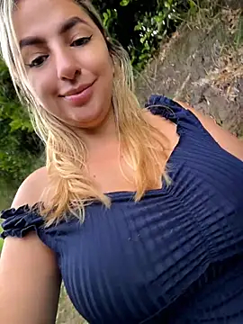 Snapshot of sammyqueenx21 chatting on July 18, 2026, 11:41 am sammyqueenx21 online show from July 18, 2026, 11:41 am