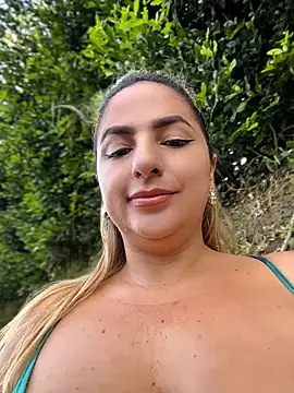 sammyqueenx21 online show from June 2, 2026, 11:54 am