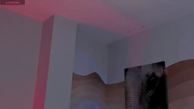 ErikaBenz  online show from September 29, 2025, 12:22 pm