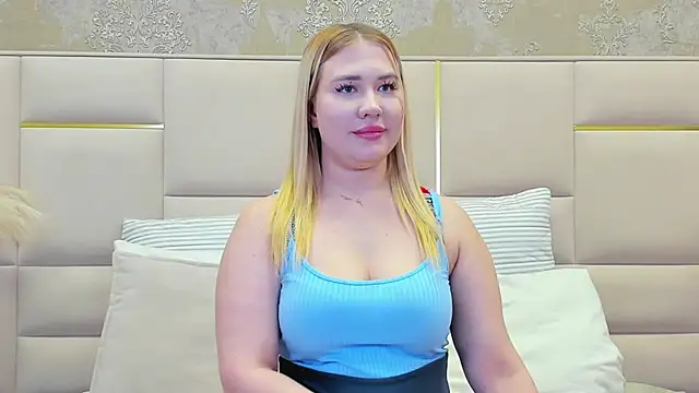 LunaHouston online show from March 21, 2025, 4:07 pm