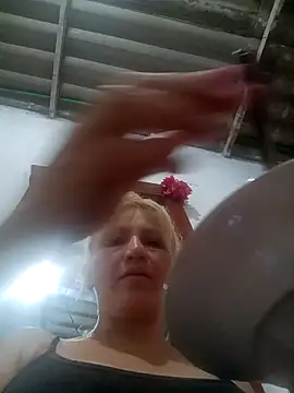 Nicolle Milf online show from January 17, 2026, 7:17 pm