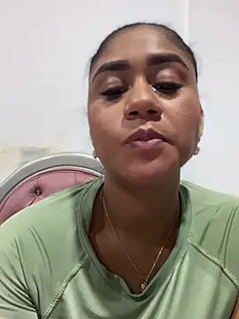 Snapshot of SSCARLETH_ chatting on June 2, 2026, 9:53 am SSCARLETH online show from June 2, 2026, 9:53 am
