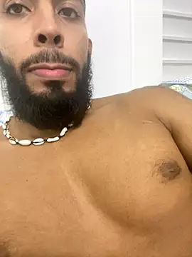 Alessandro  Rossi online show from November 5, 2025, 8:01 pm