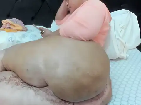 bigbooty29 online show from July 2, 2026, 5:08 pm