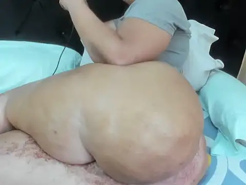 bigbooty29 online show from July 14, 2026, 4:39 am