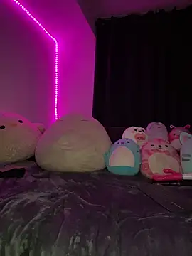 katyaaxo online show from March 18, 2026, 12:03 am