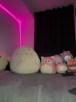 katyaaxo online show from July 22, 2026, 1:18 am