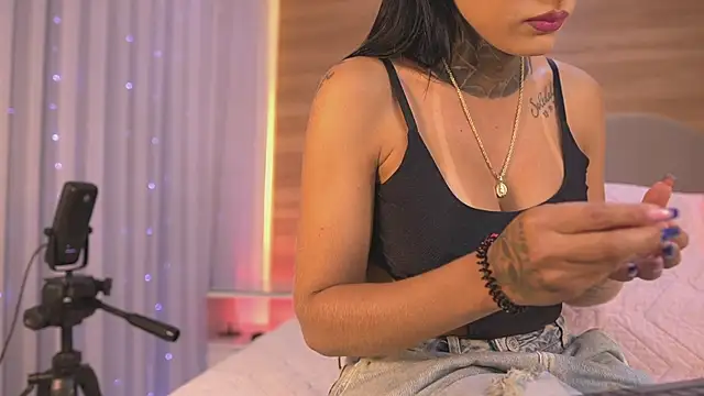 danna berlin  online show from May 9, 2026, 7:17 pm