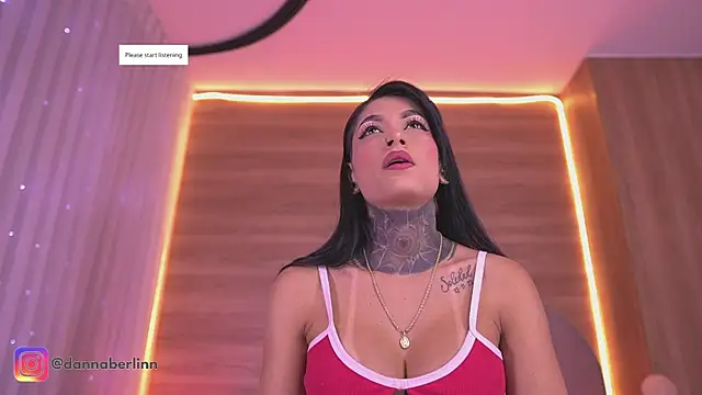 danna berlin  online show from May 11, 2026, 7:22 pm