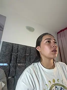 Natasharuso online show from July 14, 2026, 8:08 am
