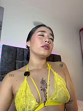 Natasharuso online show from June 18, 2026, 9:14 am