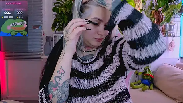 jelya sg online show from November 3, 2025, 11:36 am