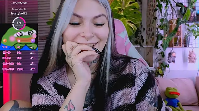 jelya sg online show from October 6, 2025, 3:13 pm