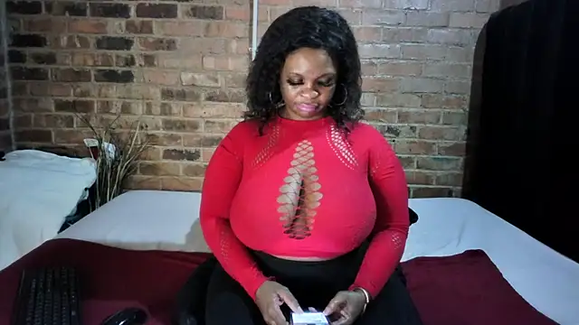 Snapshot of DIRTIENASTY chatting on February 24, 2026, 6:58 am DIRTIENASTY online show from February 24, 2026, 6:58 am