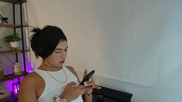 Sassy--Girl online show from July 11, 2026, 8:31 pm