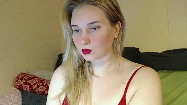 mmmPinUpGirl online show from October 18, 2025, 6:54 pm